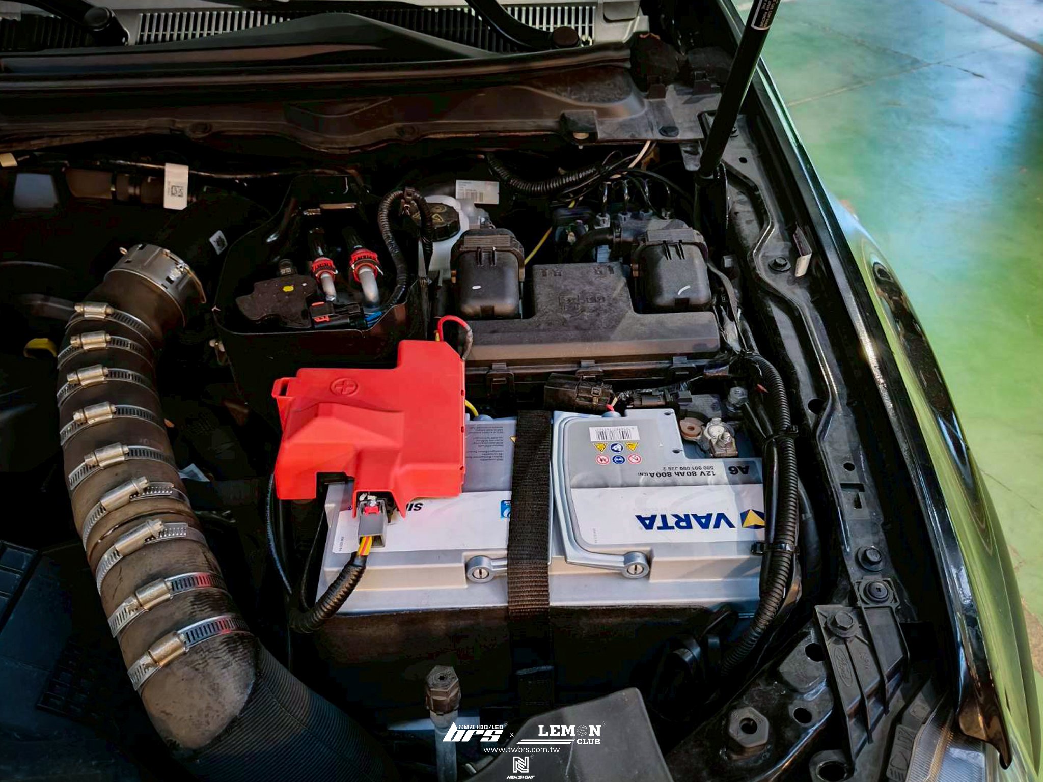 Ford Ranger 安裝 VARTA LN4 80AH電瓶更換