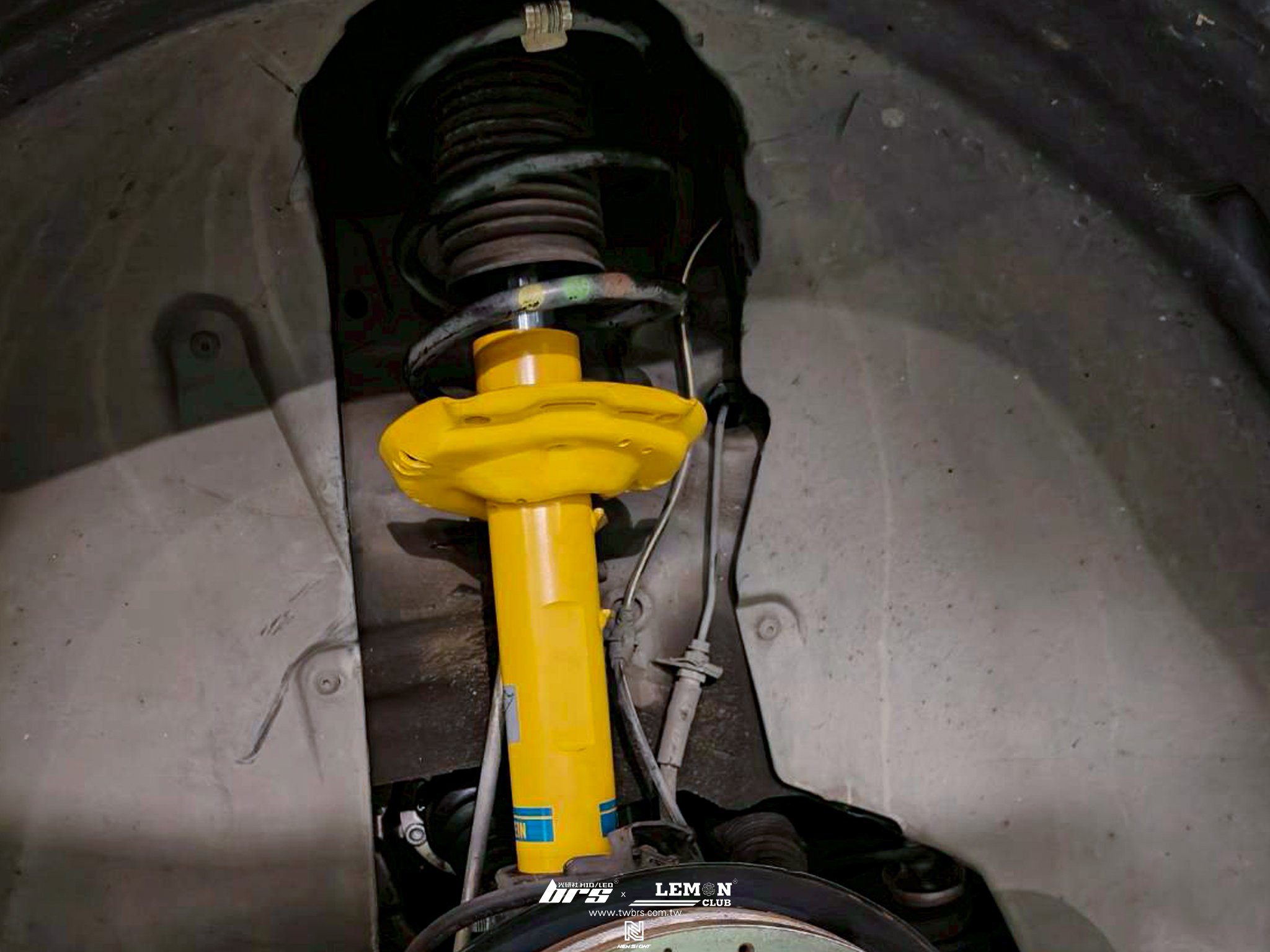 Skoda Kodiaq 安裝 Bilstein倍適登前後避震器更換+HUNTER 3D電腦四輪定位