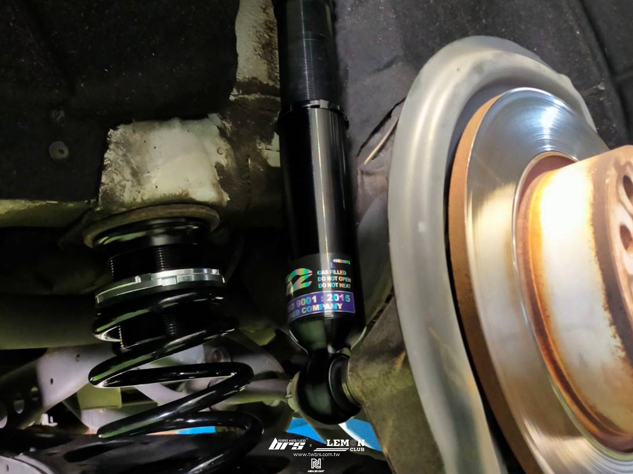 Skoda Yeti 安裝 D2避震器+HUNTER 3D電腦四輪定位