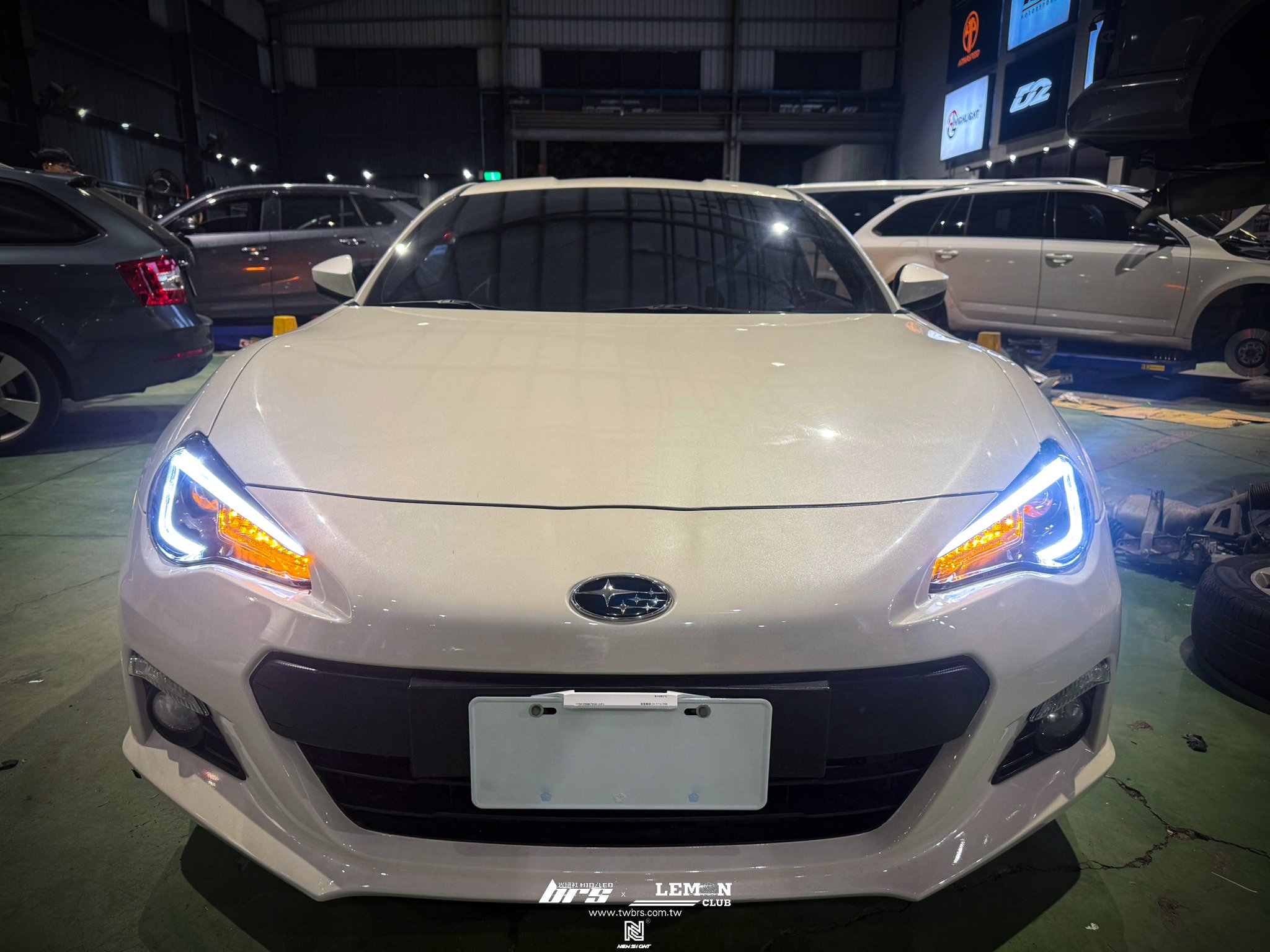 Subaru BRZ 安裝 魚眼大燈總成+原廠HID大燈更換D2H增亮型6500K燈泡+LED尾燈