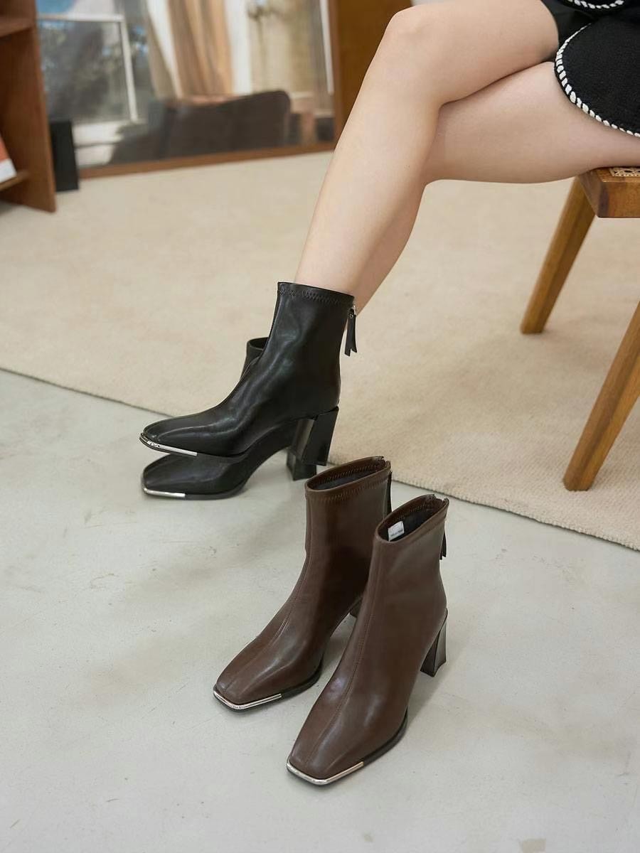 韓國PLA少見馬蹄金屬高跟短靴