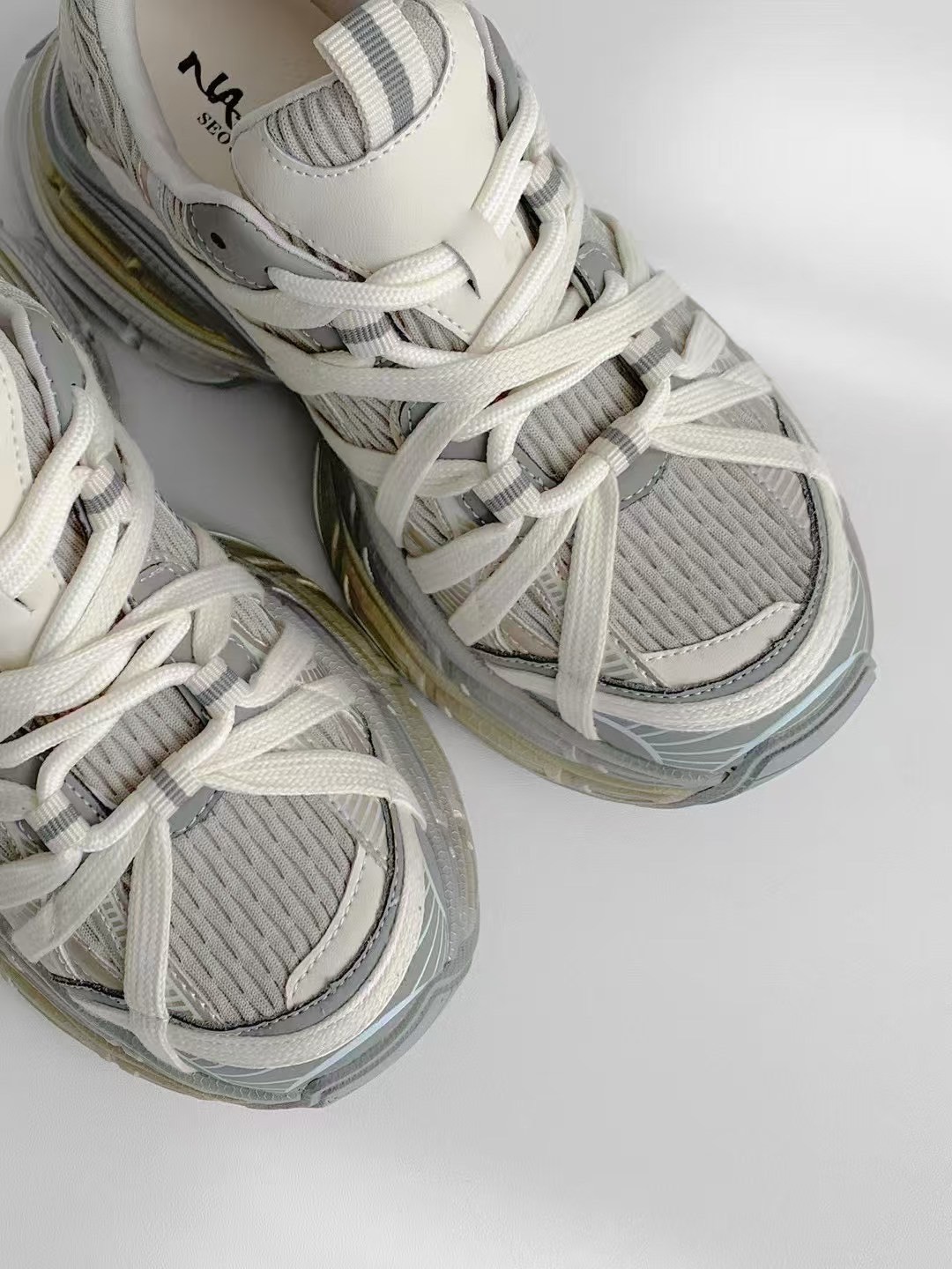 韓國 NAA 真皮蛛網運動休閒老爹女鞋