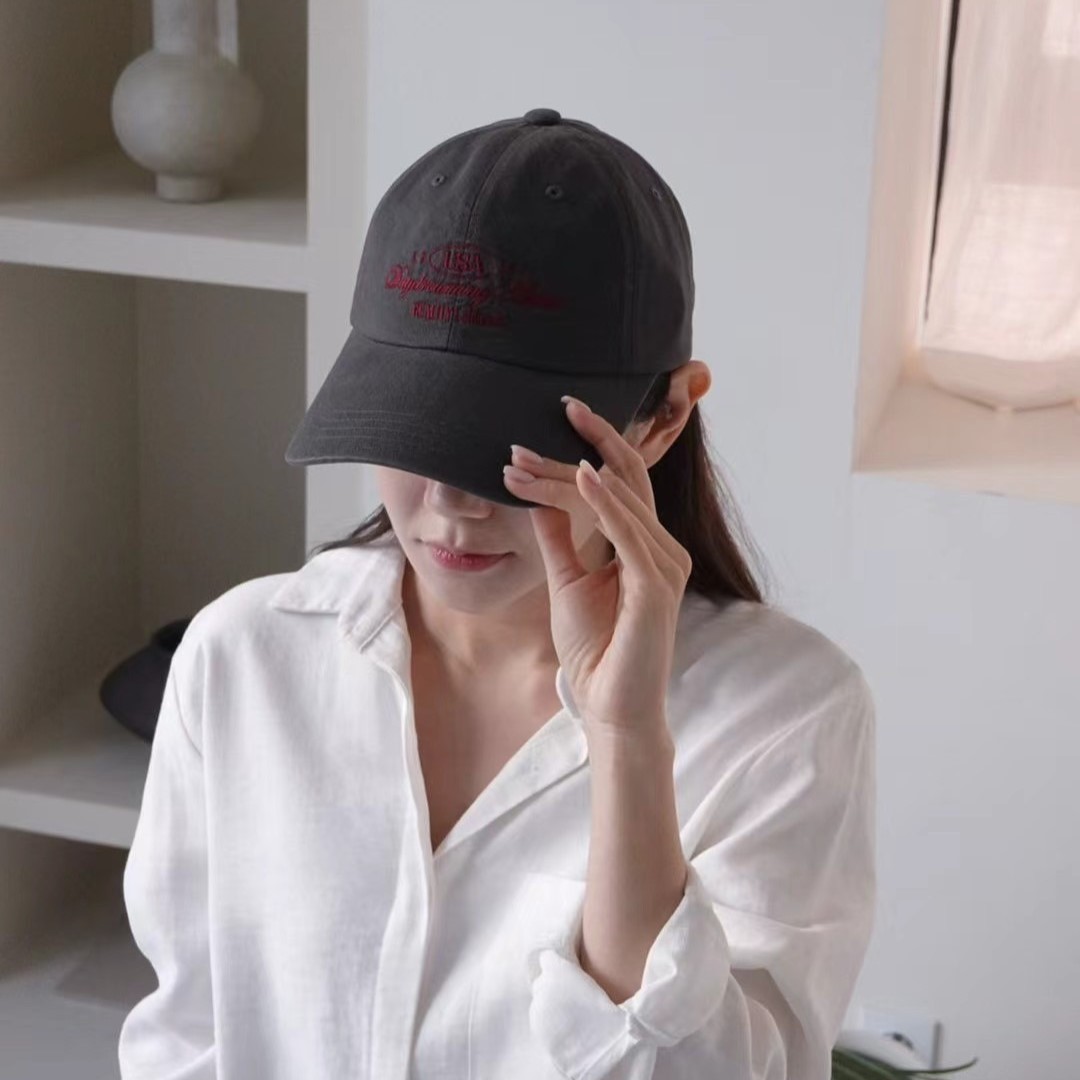 韓國UNI  USA刺繡復古暗色中性棒球帽