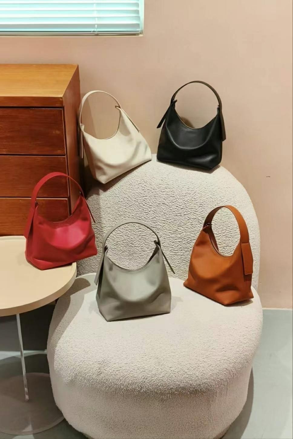 韓國TRO 極簡小耳朵手提斜挎包