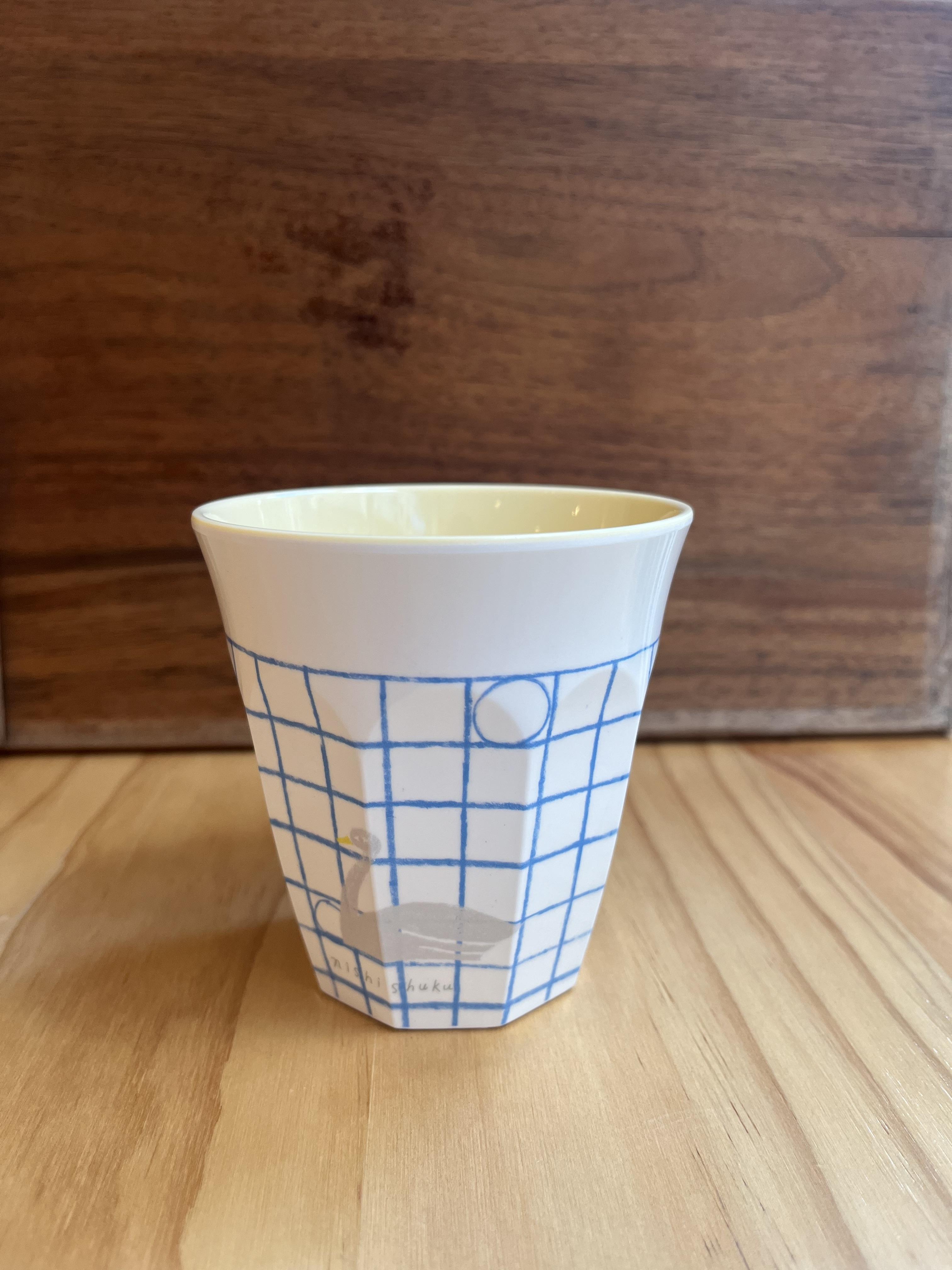 西淑 Nishi Shuku 杯子 桌上的湖