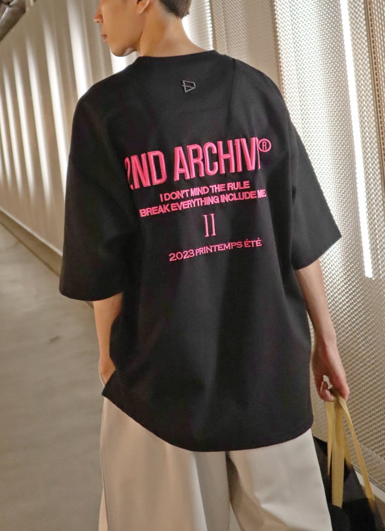 Giusto 韓國空運 前反光後刺繡短袖上衣