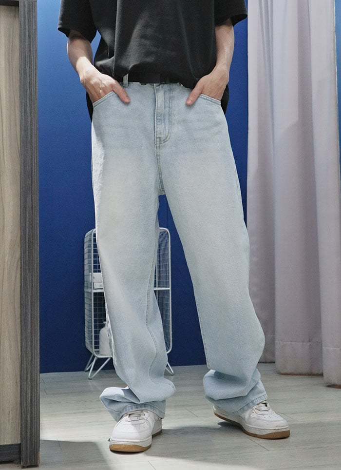 【 Giusto 】推薦款自然刷白淺藍寬褲