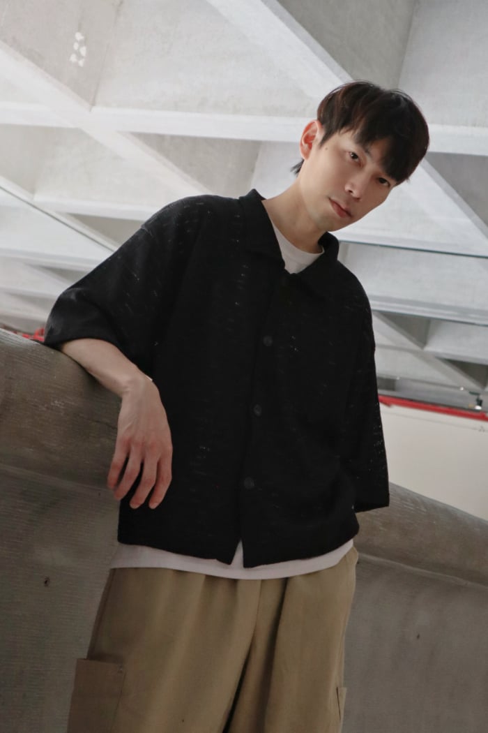 【 Giusto 】幾何紋路短袖針織襯衫