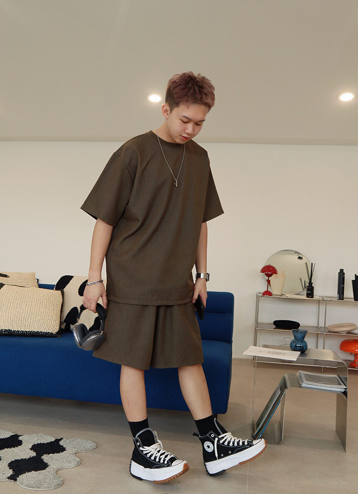 【 Giusto 】光澤抓褶牛仔寬短褲