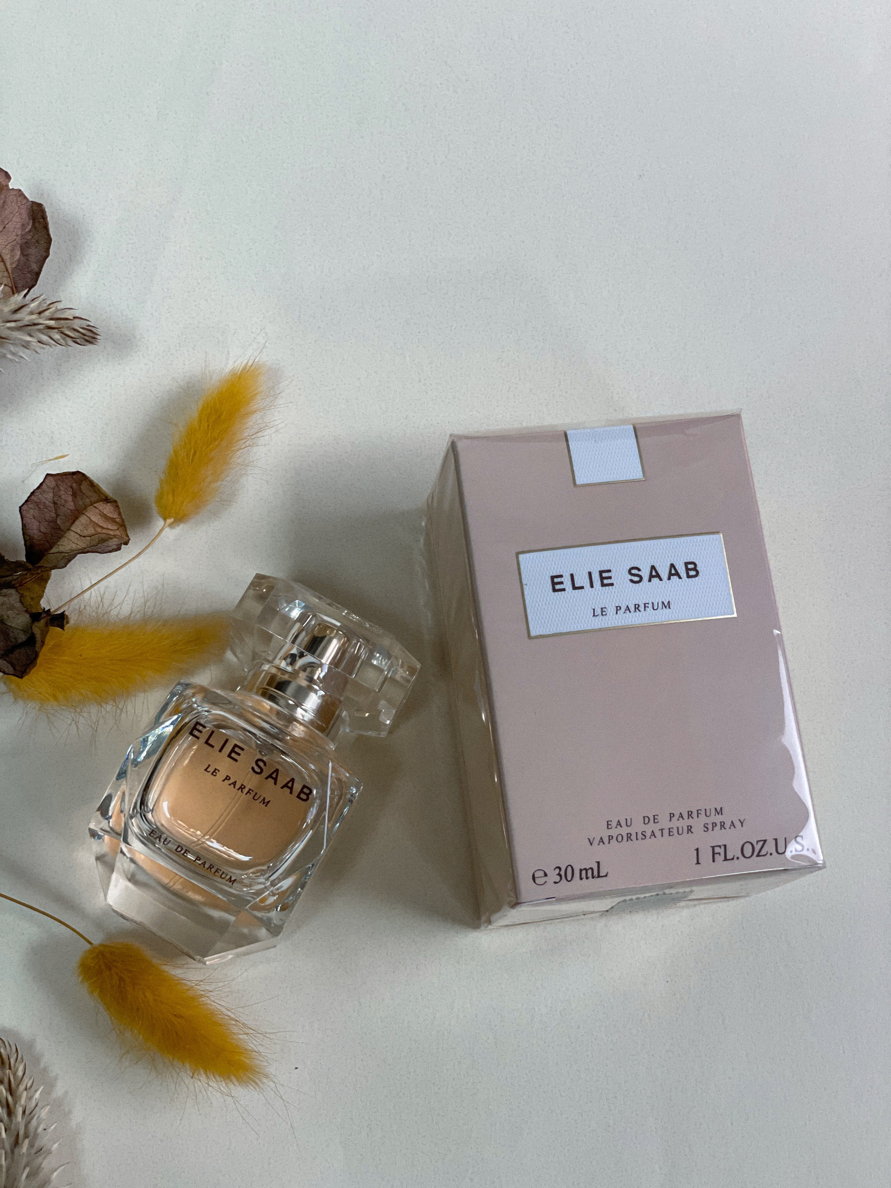 Elie saab 同名淡香精