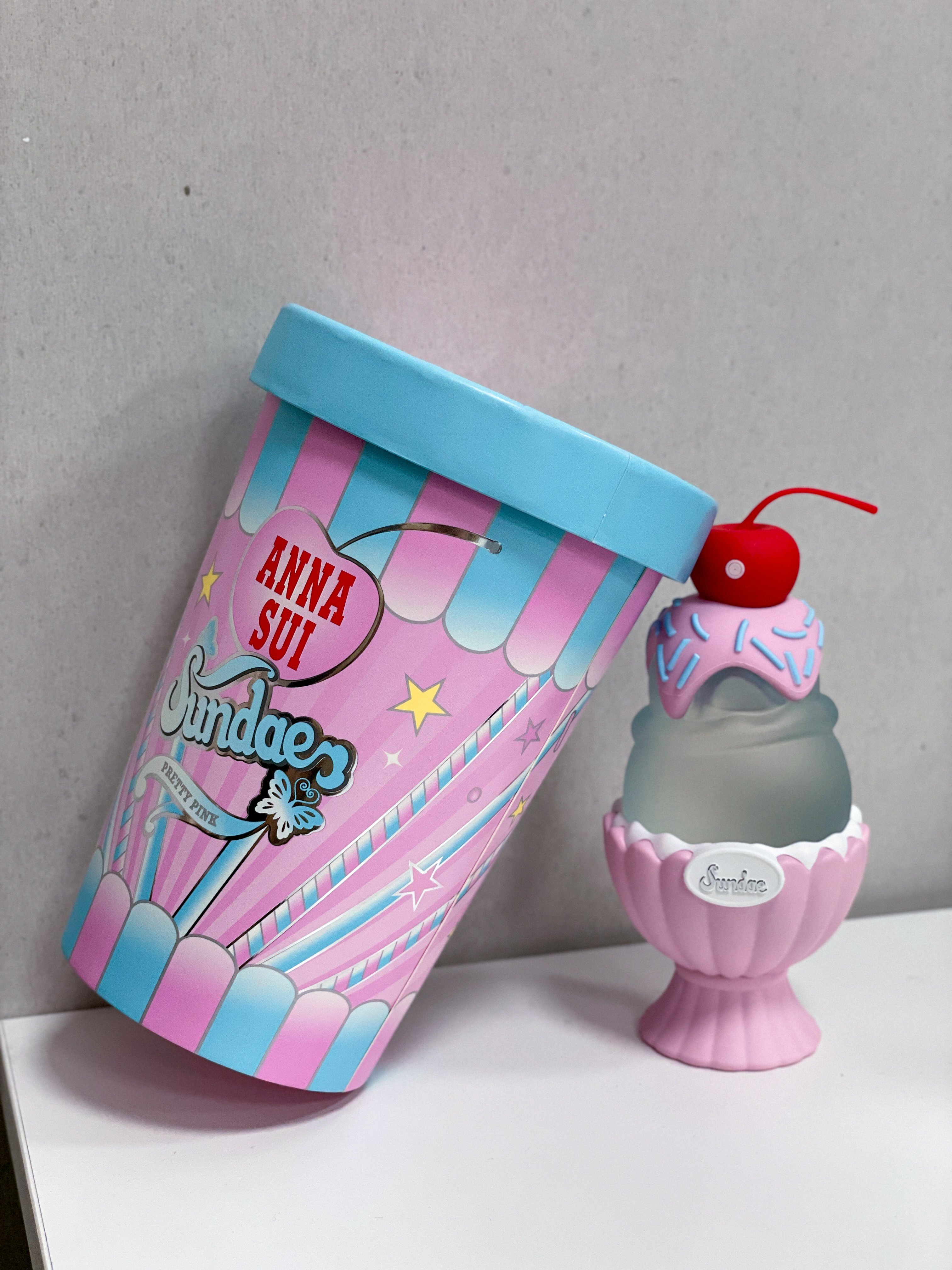 Anna Sui Sundae Pretty Pink 果漾聖代淡香水-粉紅柚惑 50ML