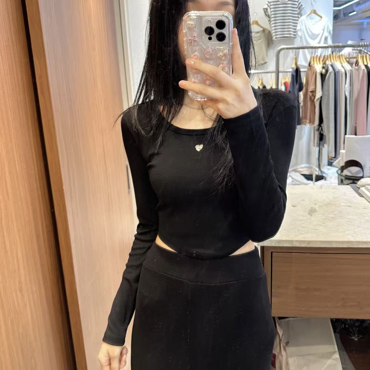 ♡正韓♡愛心鐵標圓領上衣