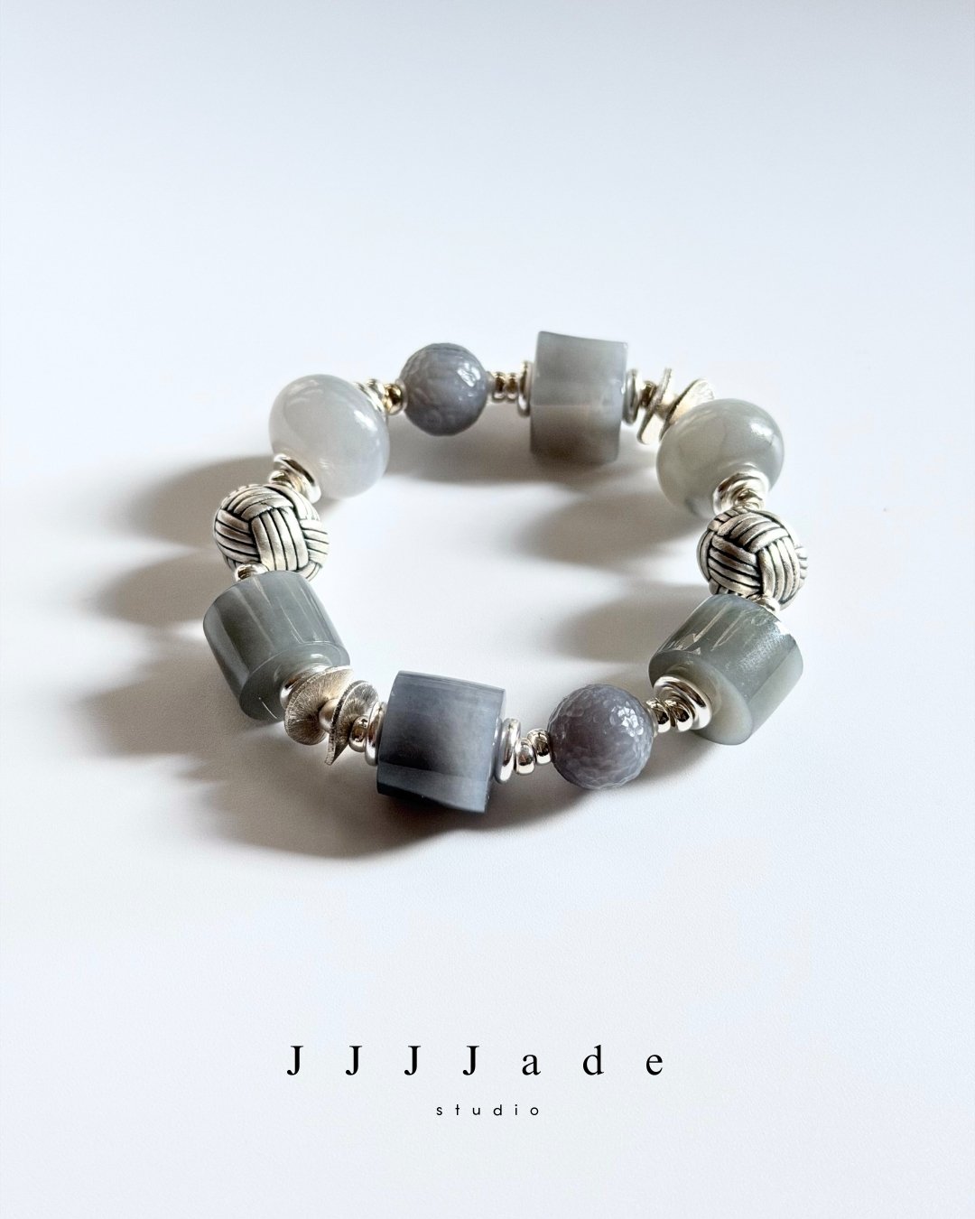 T316  霧域 | 和田玉烟紫手串