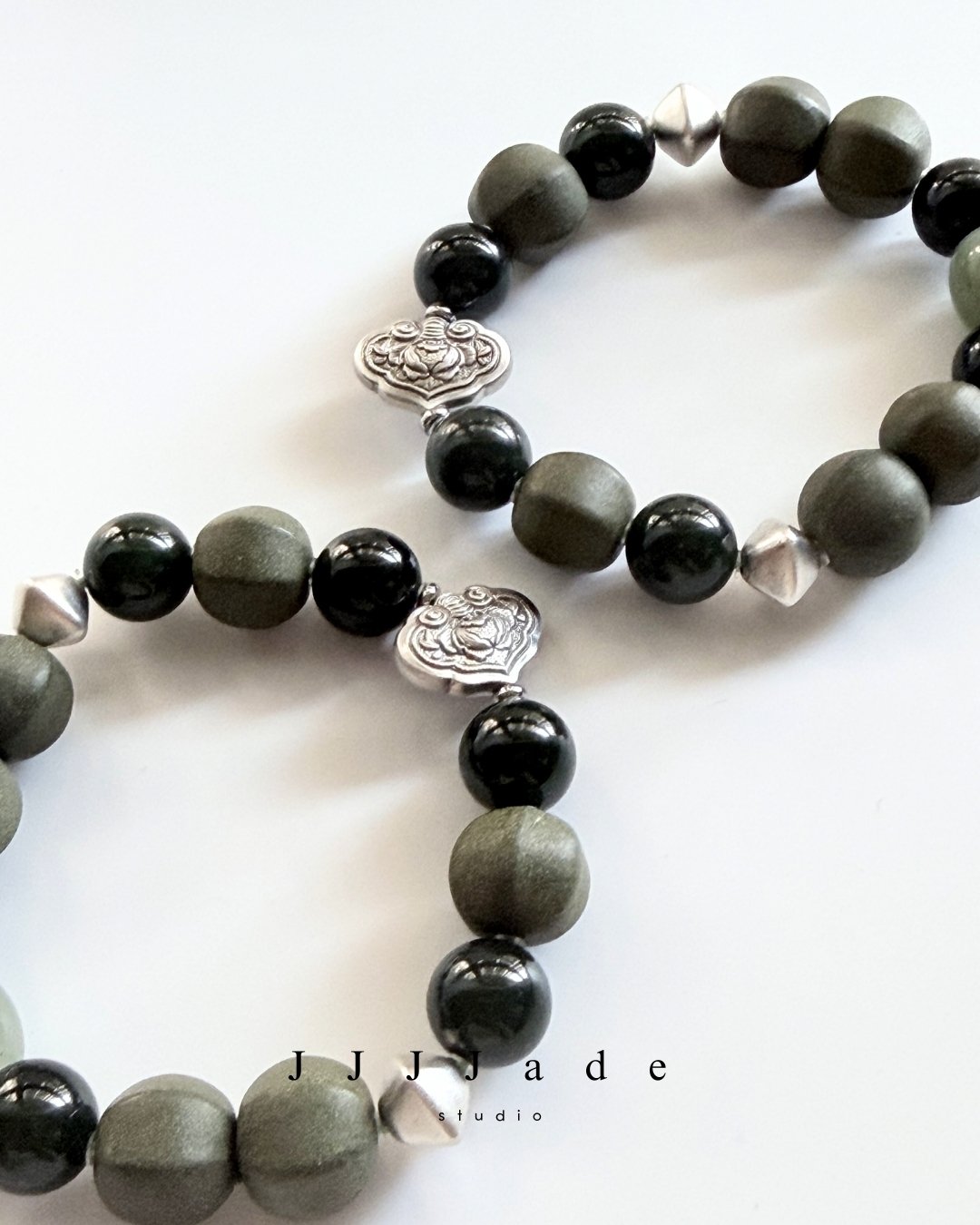 T339 抵曉 | 和田玉合香珠手串