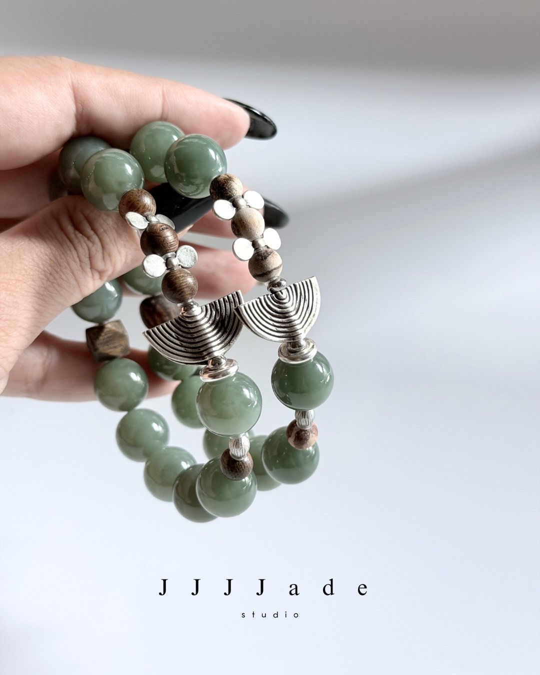 T347  時迥 | 和田玉且末藍手串