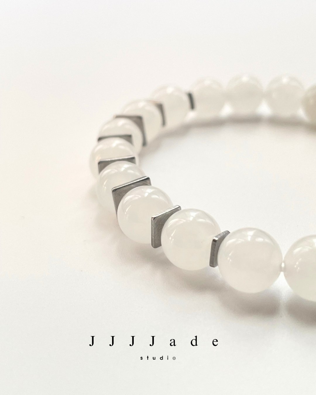 T259 序遞  |  白玉