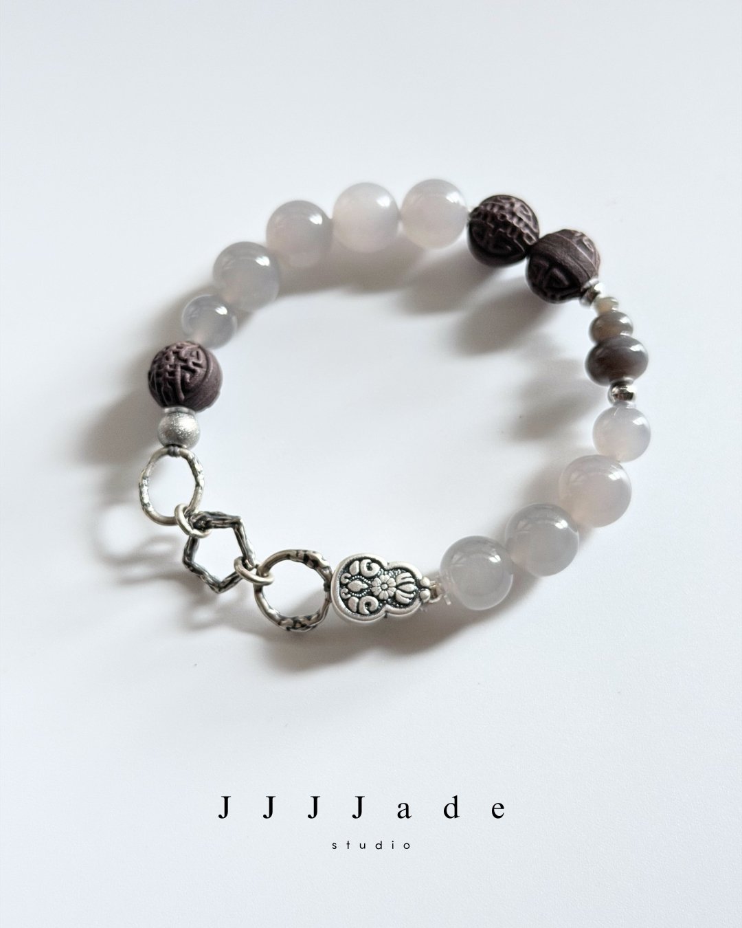 T323 縹悅 | 和田玉手串