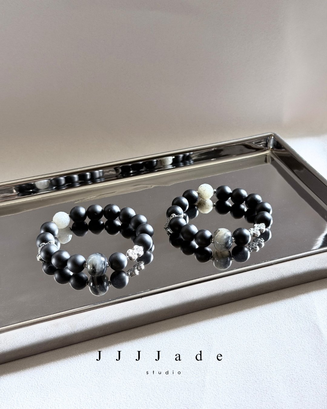 T345 一念 | 和田玉墨玉手串