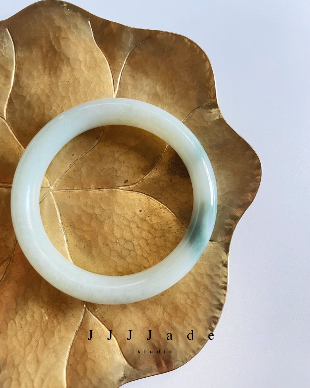 B11 澗語 |  俄翠鐲 圈口56mm