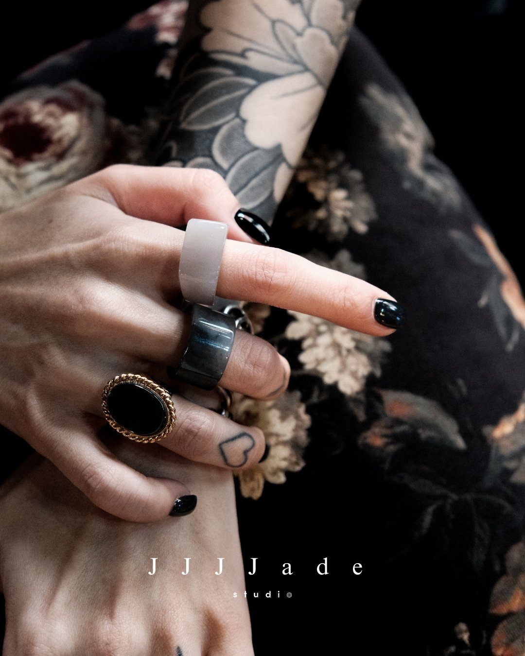 #374 375 376 霓境  | 港碼17  15 12