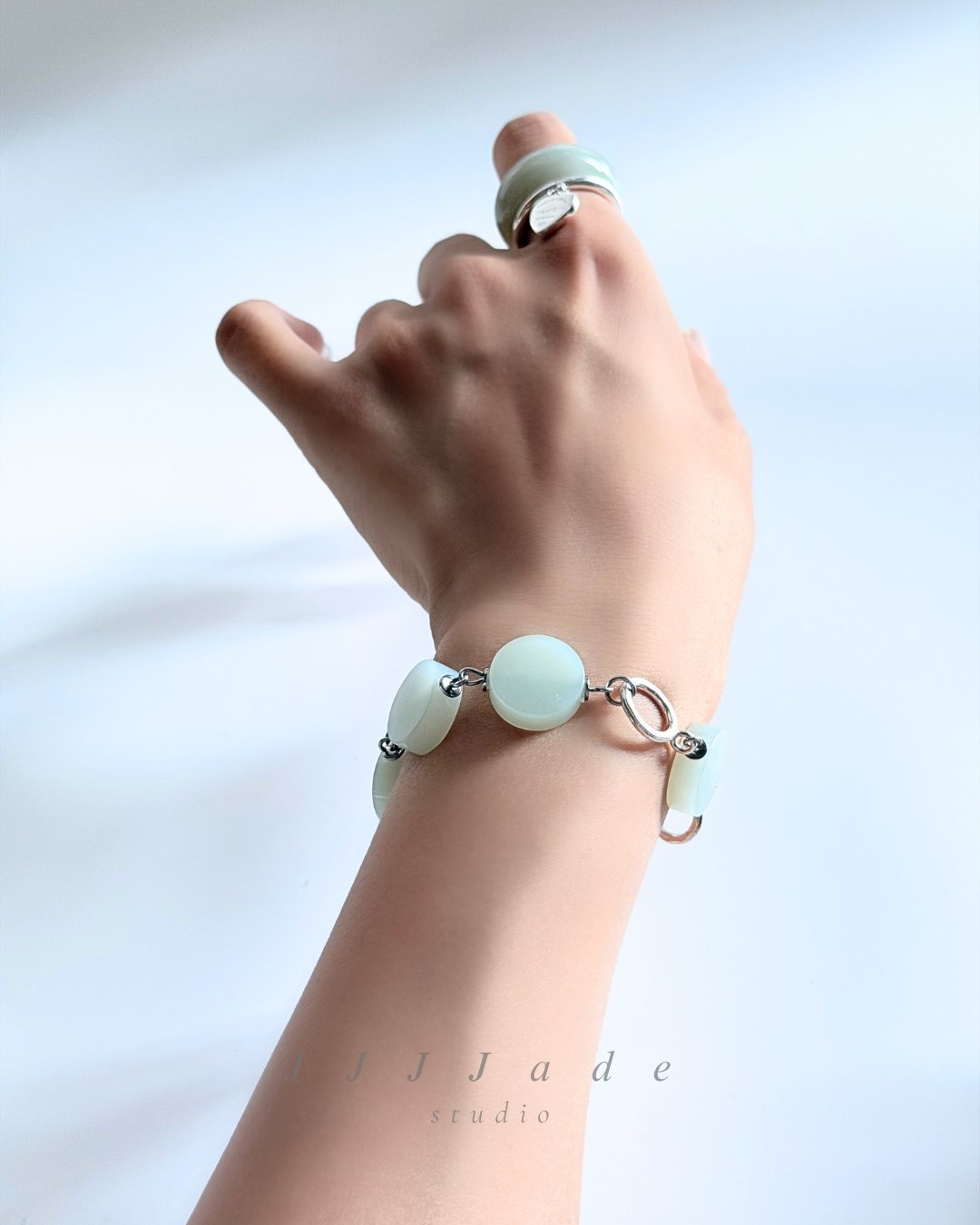 X46 洛 珞 |  圓舞曲 Waltz' Collection Bracelet (且末奶藍)