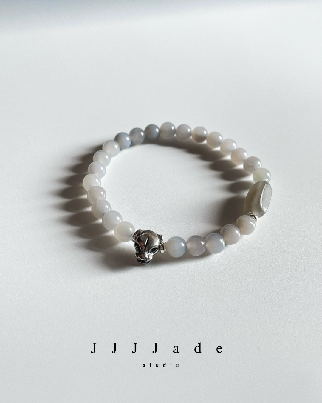 T198 霓玖   | 烟紫