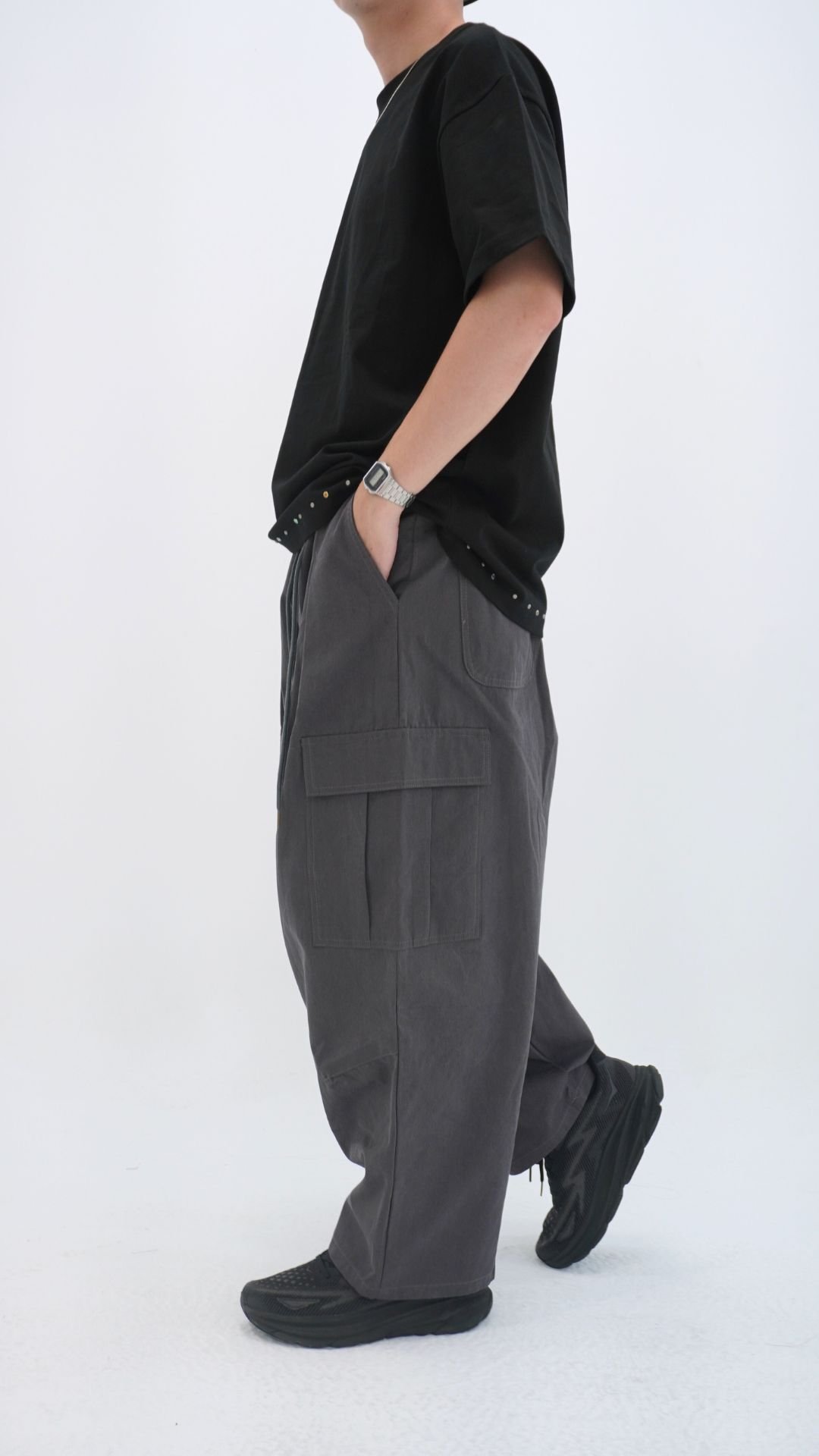 街頭厚磅抽繩寬褲