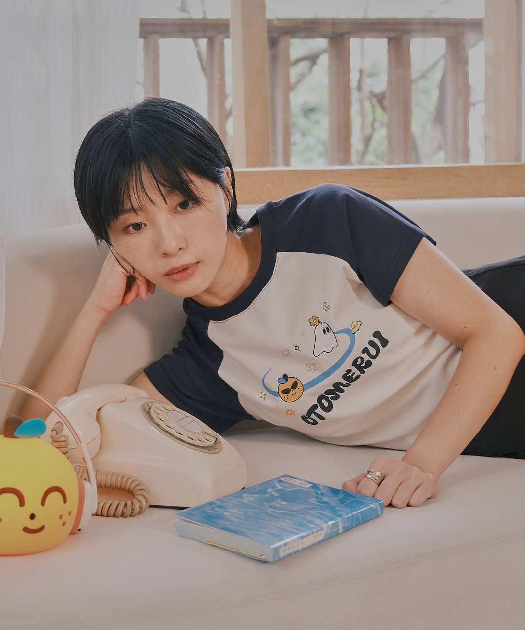 桔利宇宙 拉克蘭袖短tee 白
