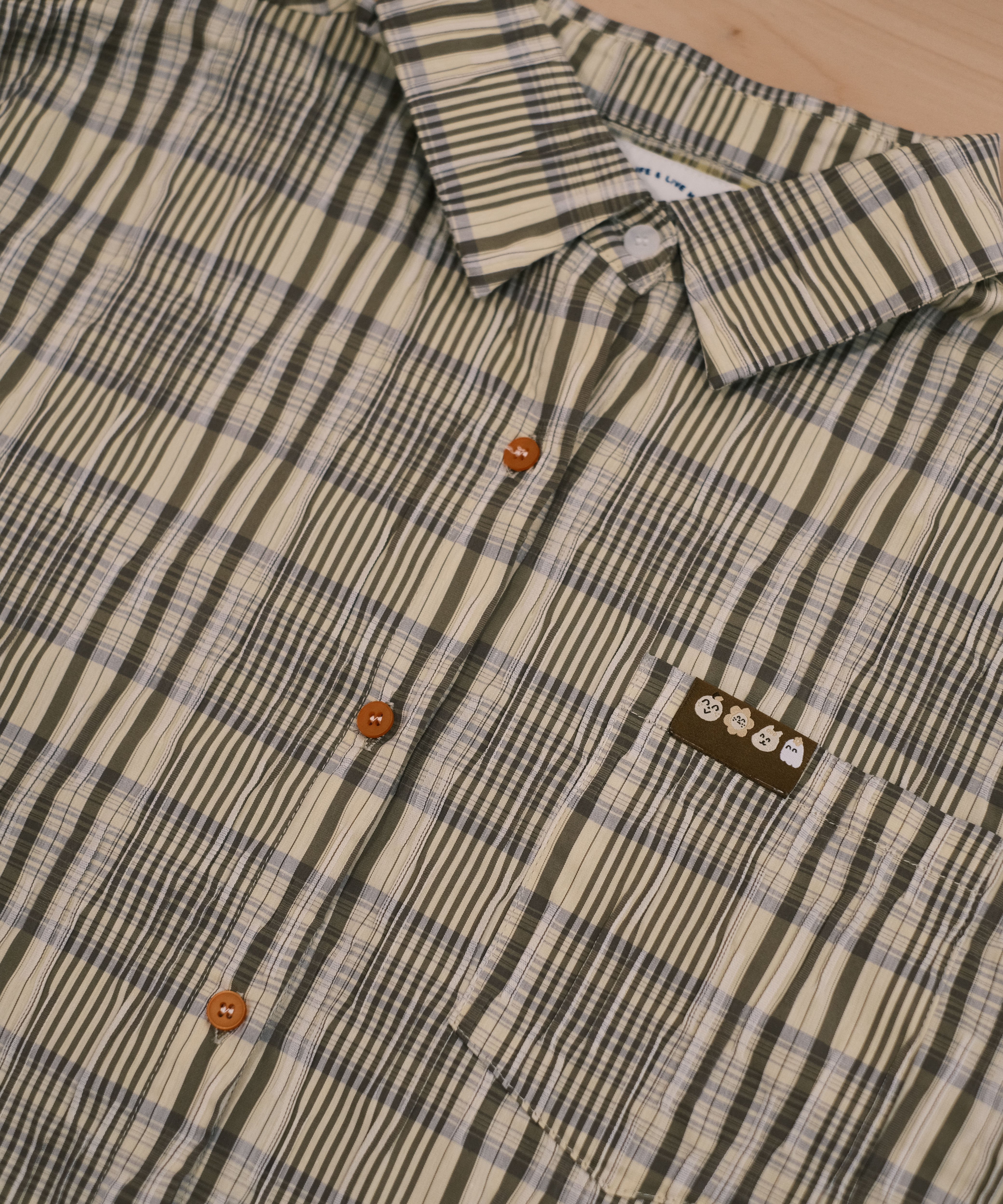 小標皺皺格紋襯衫 / 黃咖格