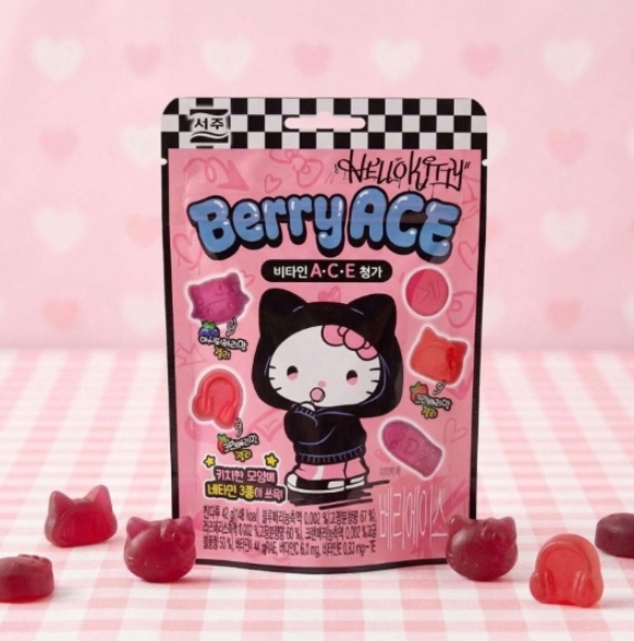 韓國 BERRY ACE Hello Kitty 維他命綜合莓果軟糖 42g/包