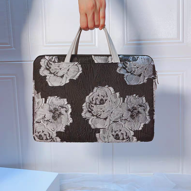 冷淡風白玫瑰 刺繡多功能旅行電腦包