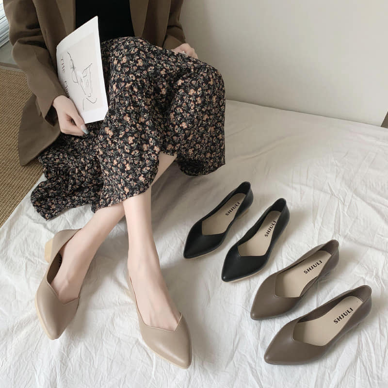 時尚淺口尖頭平底防滑舒適雨鞋