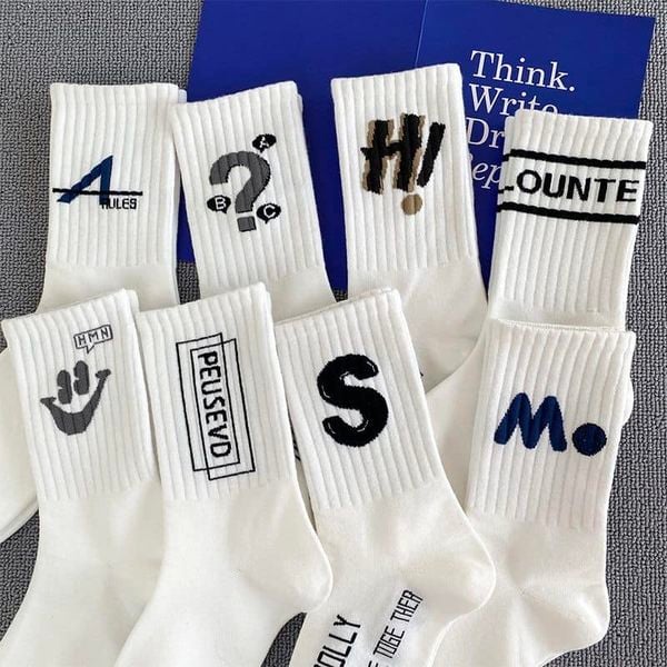 白色系8雙組中大男童字母兒童短襪