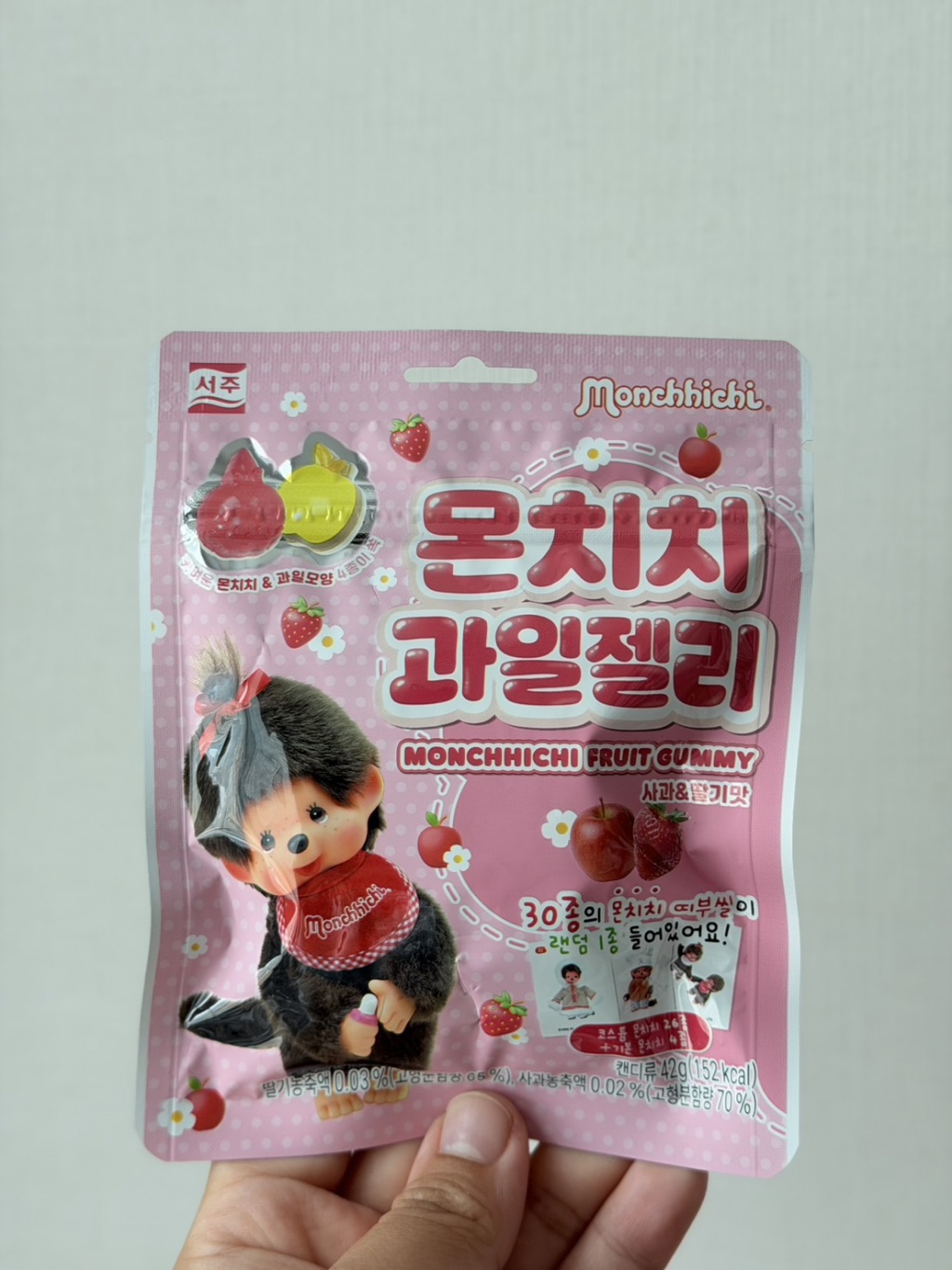 Monchhichi 蒙奇奇蘋果草莓 水果軟糖42g 附贈貼紙『8/31結單』