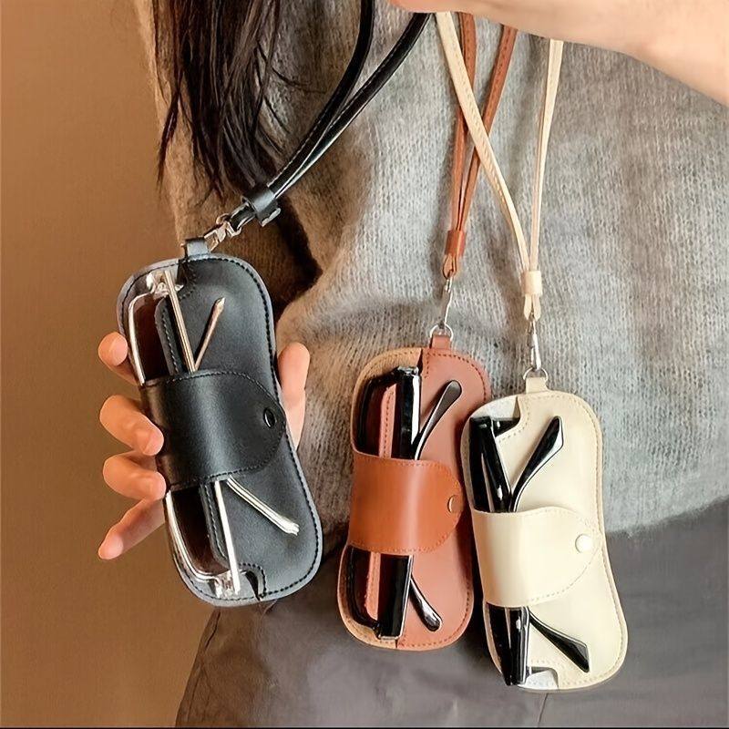買一送一 韓系皮革百搭時尚掛頸眼鏡套