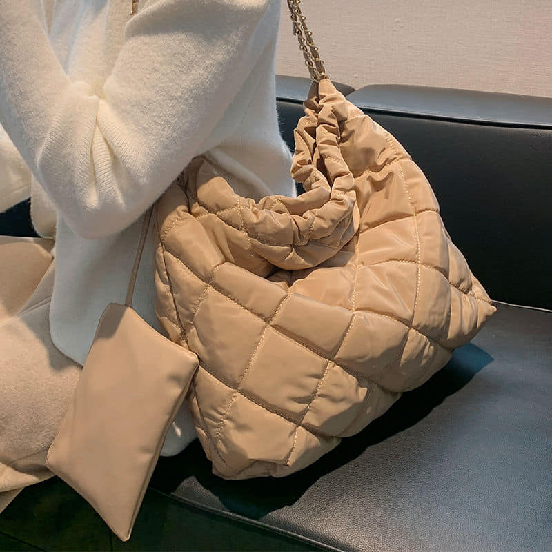 新款菱格棉襖鏈條包  現貨免運