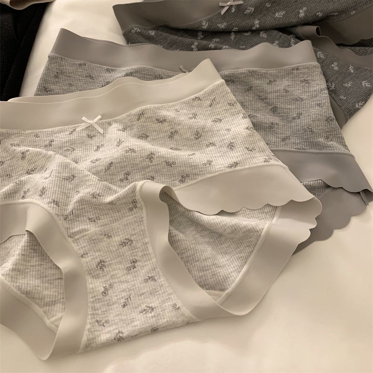 純棉底襠舒適碎花中腰三角褲4件組