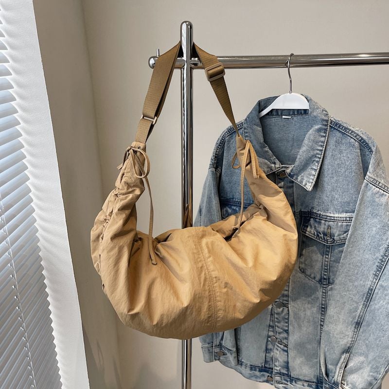 通勤休閒百搭 韓系風尼龍布流浪包 單肩斜挎包