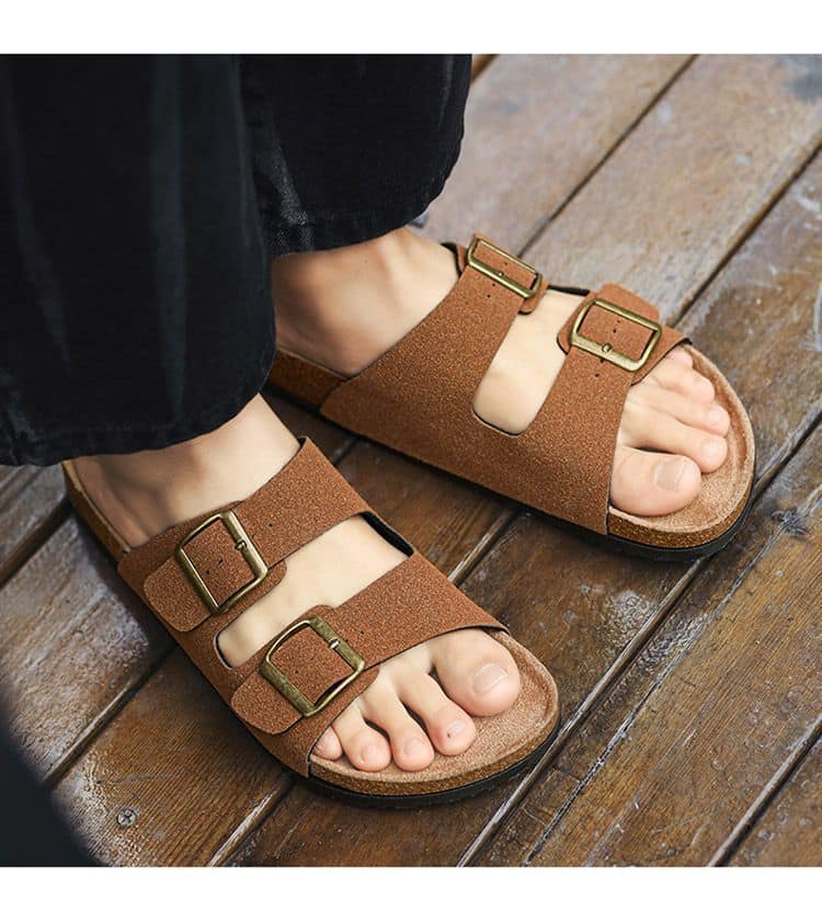 男士磨砂一字帶休閒平底拖鞋 勃肯鞋