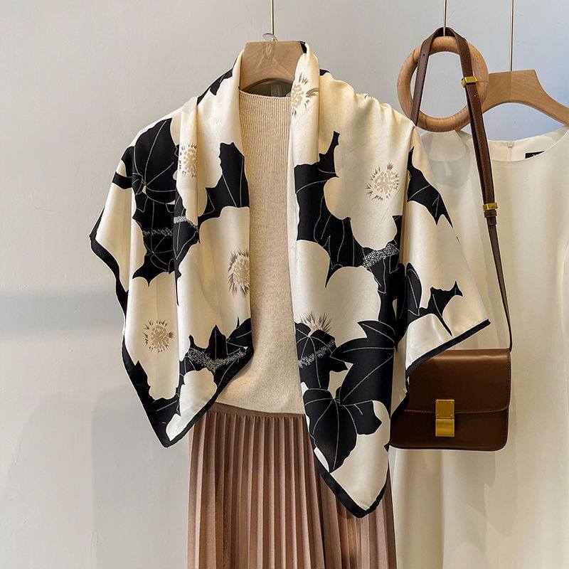 法式復古新款大牡丹花絲質方巾