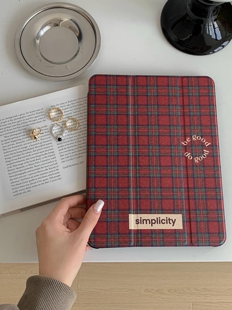 Be good 紅格紋三折式潑墨愛心iPad平版保護套