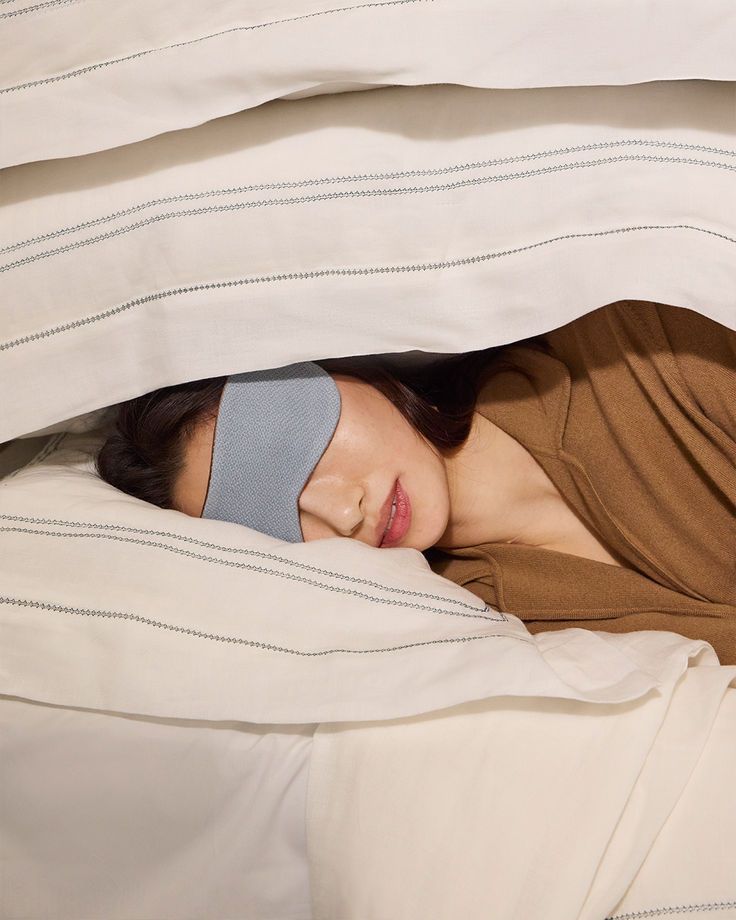 閉上眼開始焦慮失眠？四種營養素幫助你改善睡眠問題！