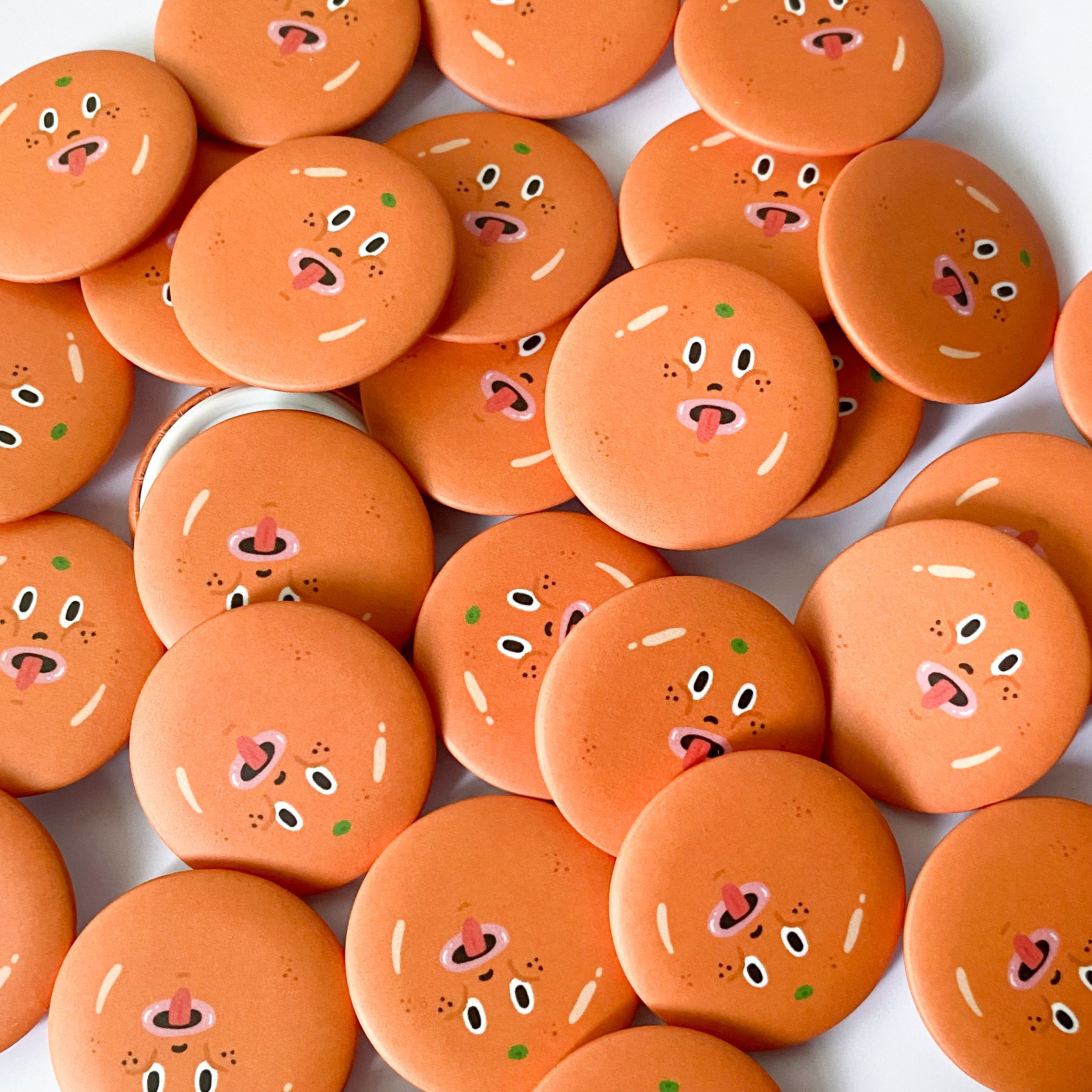 霧面徽章 | 小怪橘