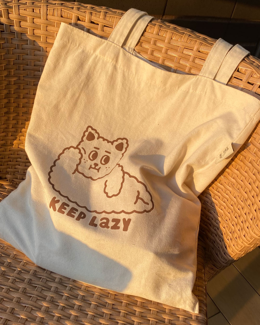 KEEP LAZY 雪莉熊慵懶帆布袋
