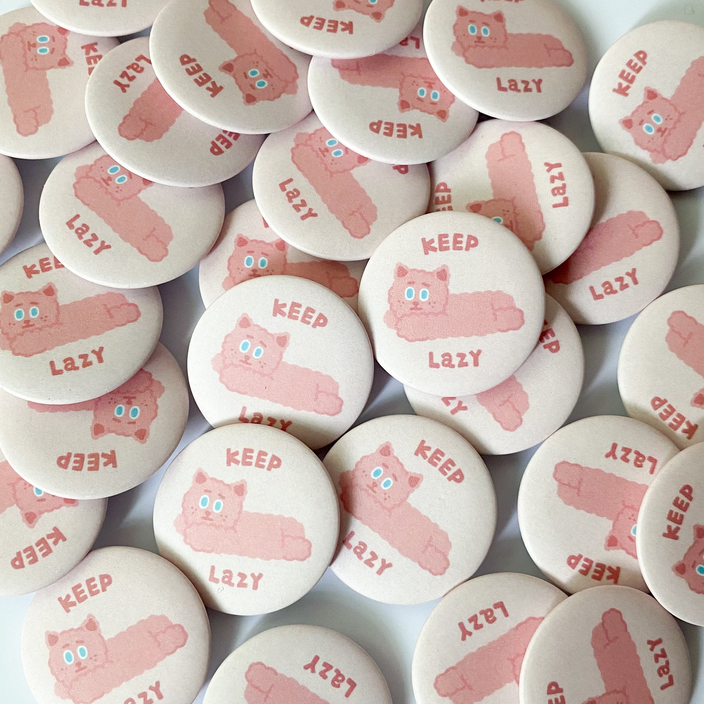 霧面徽章 | 粉色雪莉熊