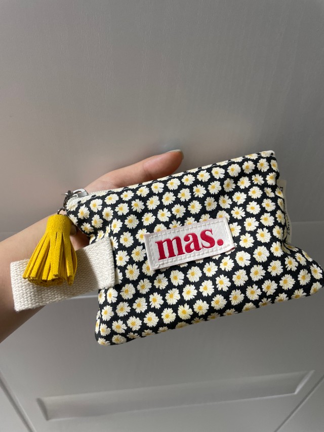 Masmarulezღ  (小) 小雛菊滿版隨身化妝包