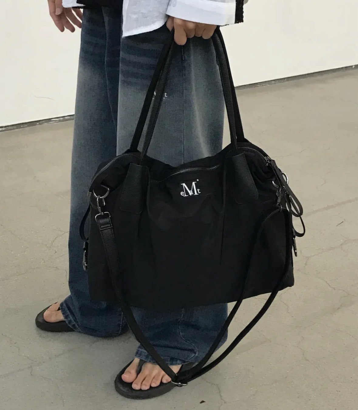 現貨在台 Mucent ღ signiture logo unisex bag (男女通用)