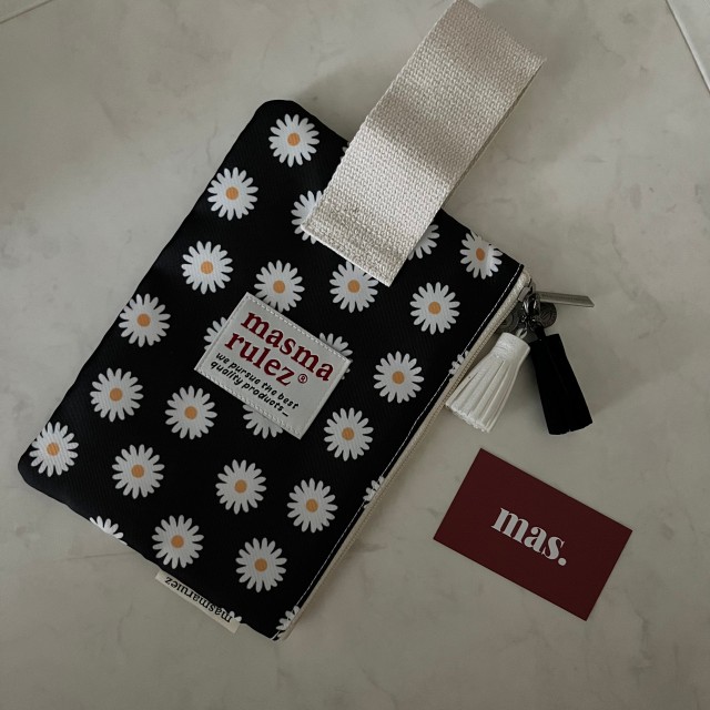 Masmarulezღ  (大) 防水材質花系列化妝包