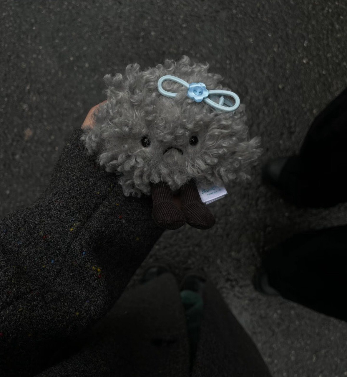 Jellycat 熱賣吊飾 可頌/烏雲/花生☁