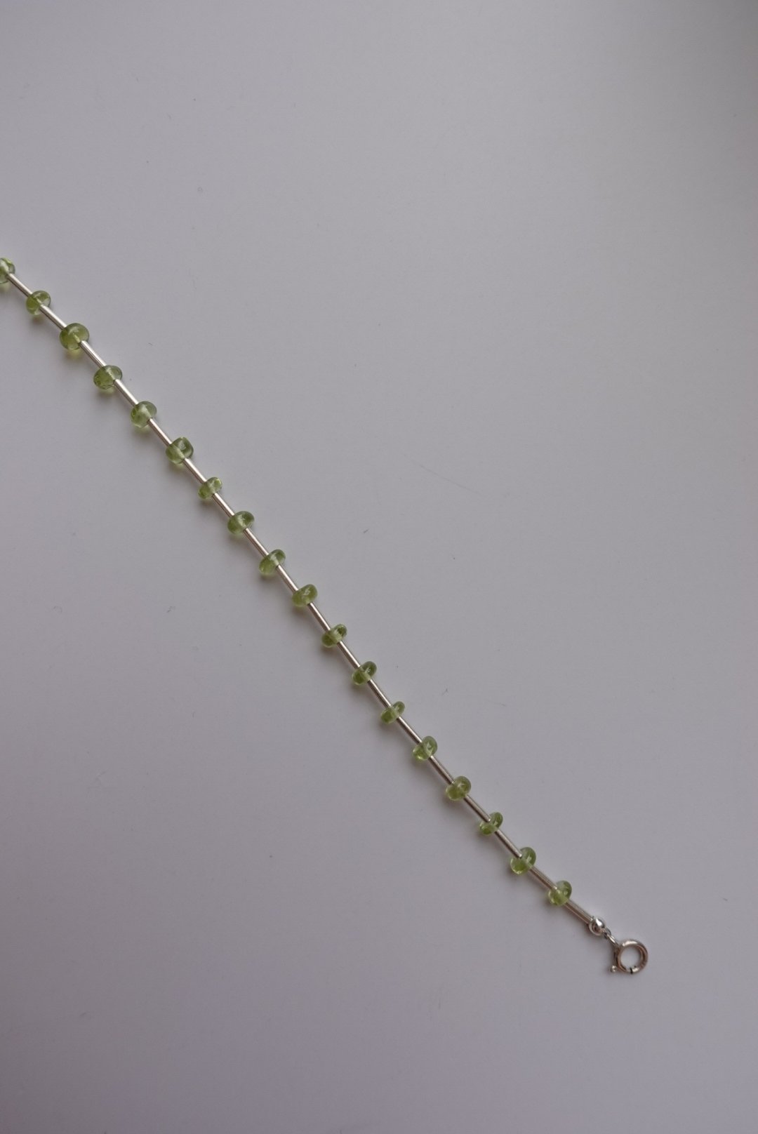 銀管間隔橄欖石手鍊 S925